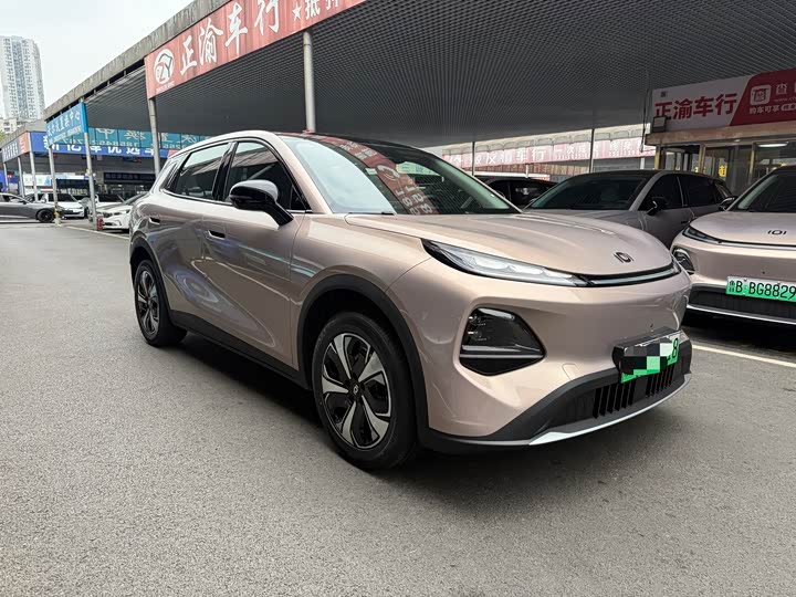 Changan Qiyuan (Nevo) Q05, 2025 — фото 3 из 9