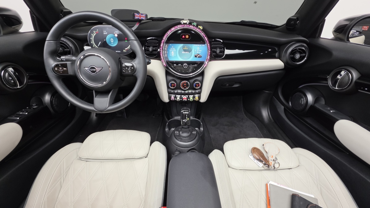 Mini Cooper Convertible, 2022 — фото 7 из 12