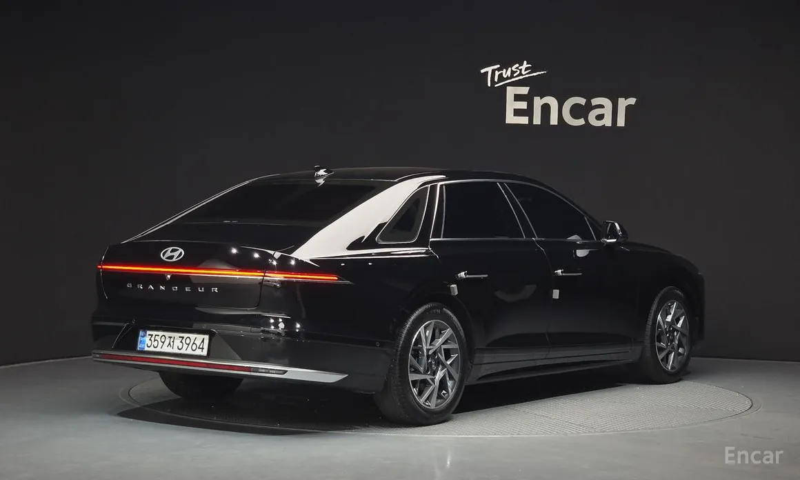 Hyundai Grandeur, 2023 — фото 2 из 12