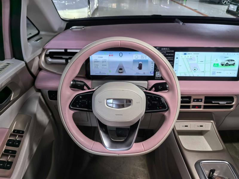 Geely Geometry E Firefly, 2023 — фото 7 из 10