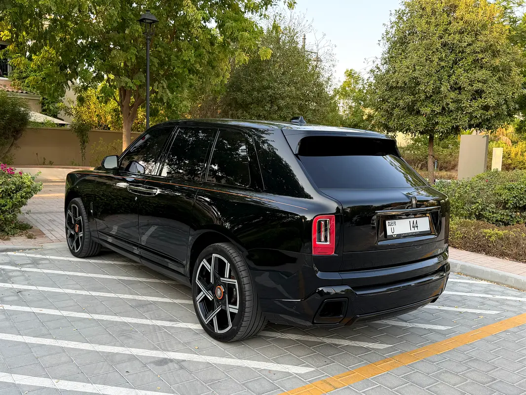 Rolls-Royce Cullinan, 2022 — фото 9 из 10