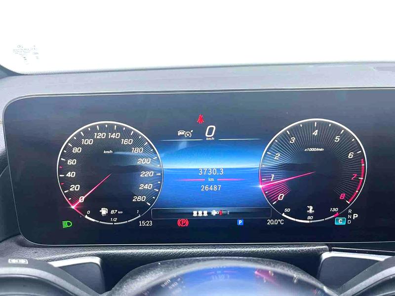 Mercedes-Benz GLB-Class, 2023 — фото 6 из 9