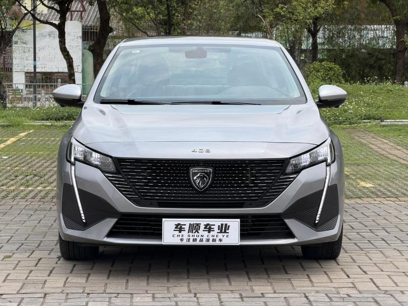 Peugeot 408, 2023 — фото 2 из 12