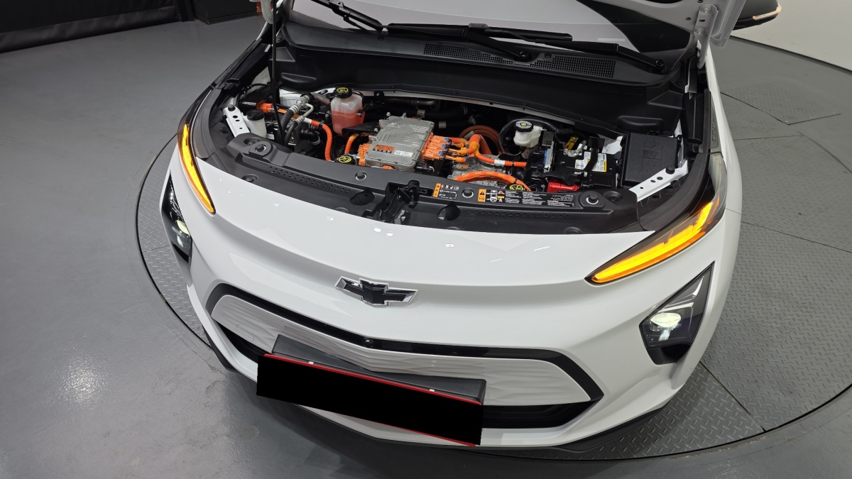 Chevrolet Bolt EUV, 2022 — фото 6 из 12