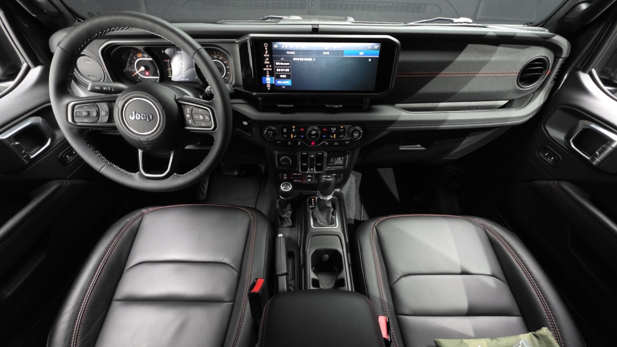 Jeep Wrangler, 2025 — фото 6 из 12