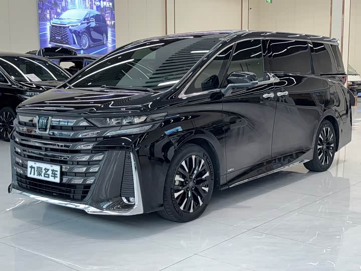 Toyota Vellfire, 2024 — купить в Перми под ключ