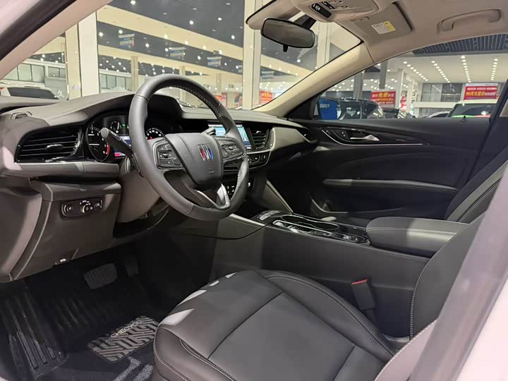 Buick Regal, 2025 — фото 3 из 9
