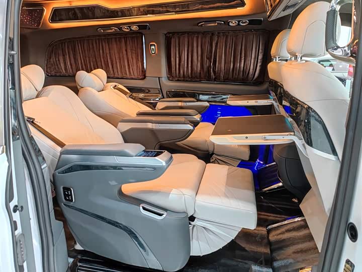Mercedes-Benz Vito, 2023 — фото 9 из 9