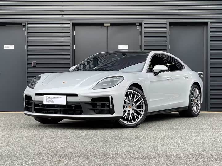 Porsche Panamera, 2025 — купить в Костроме под ключ