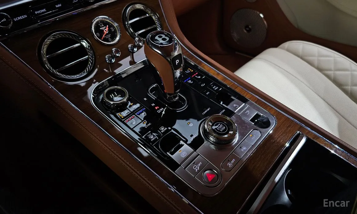 Bentley Continental GT, 2022 — фото 9 из 12