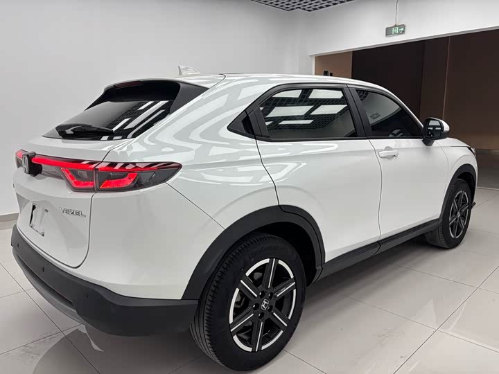 Honda Vezel, 2023 — фото 5 из 9