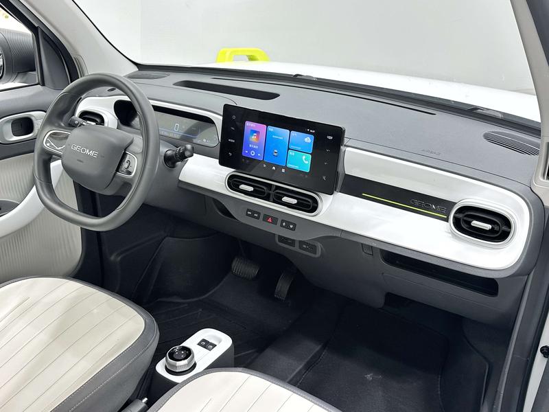 Geely Galaxy Panda Mini, 2025 — фото 8 из 12