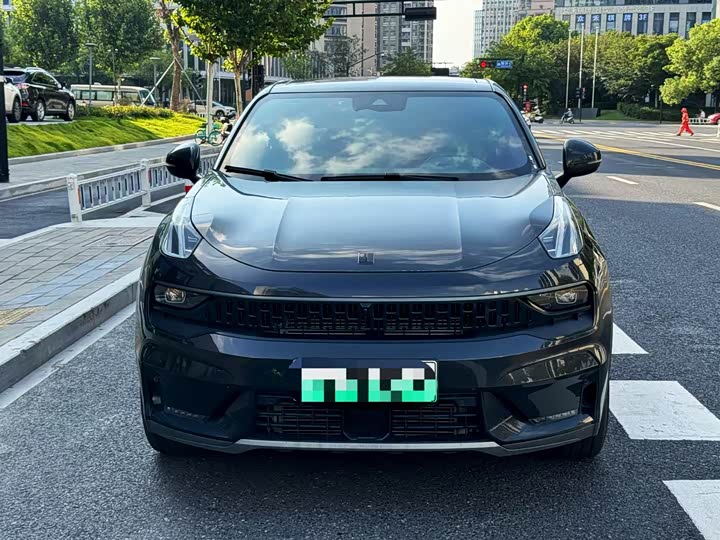 Lynk & Co 05 EM-P Hybrid, 2021 — фото 2 из 9