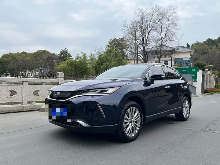 Toyota Harrier, 2021 — купить в Перми под ключ
