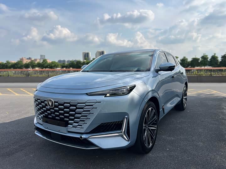 Changan UNI-K Hybrid, 2022 — купить в Перми под ключ