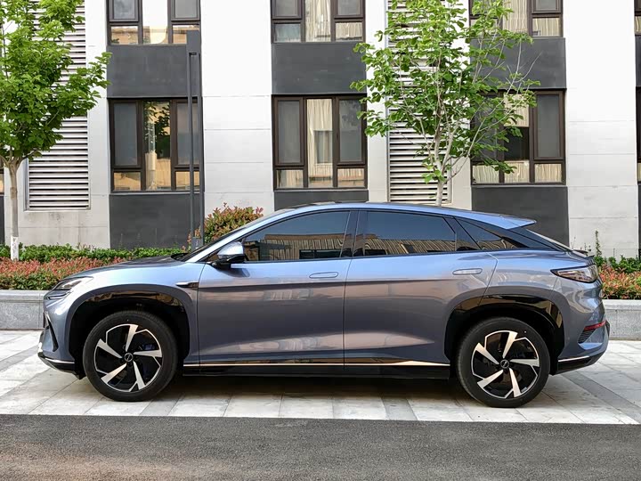 BYD Sea Lion 07 EV, 2024 — фото 4 из 9