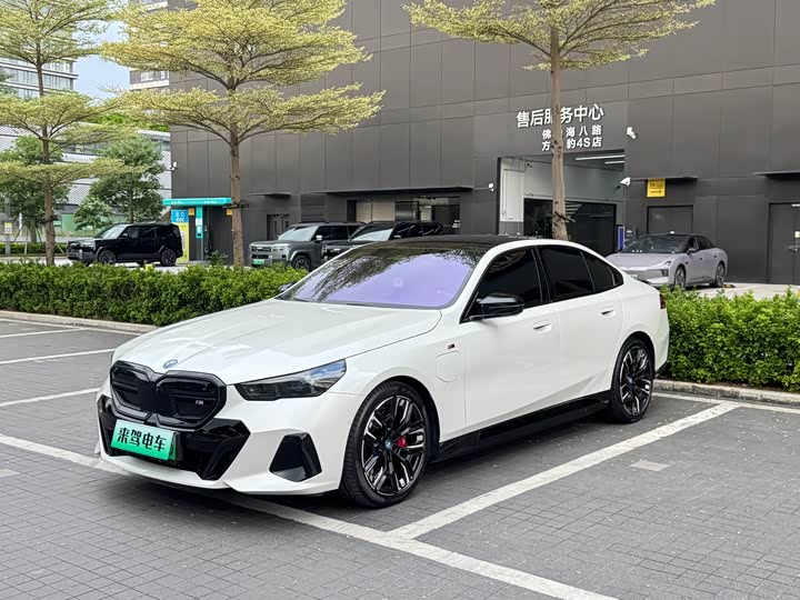 BMW i5, 2024 — купить в Санкт-Петербурге под ключ
