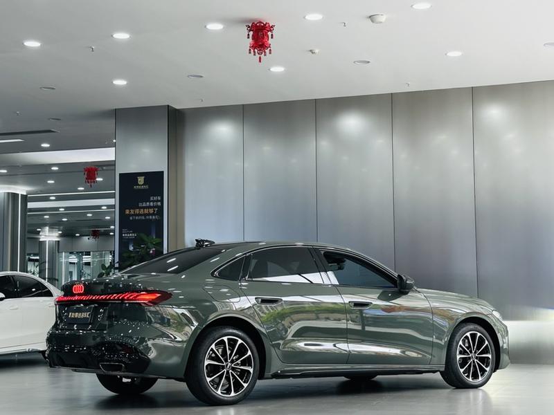 Audi A5L, 2025 — фото 6 из 12