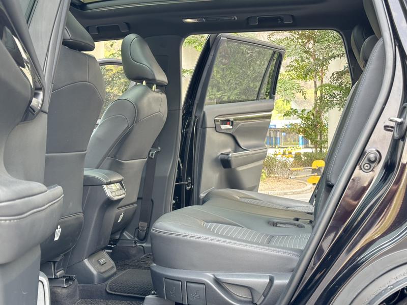 Toyota Crown Kluger, 2022 — фото 10 из 12