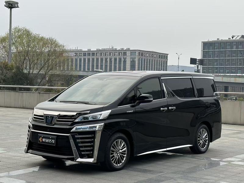 Toyota Vellfire, 2022 — купить в Ульяновске под ключ