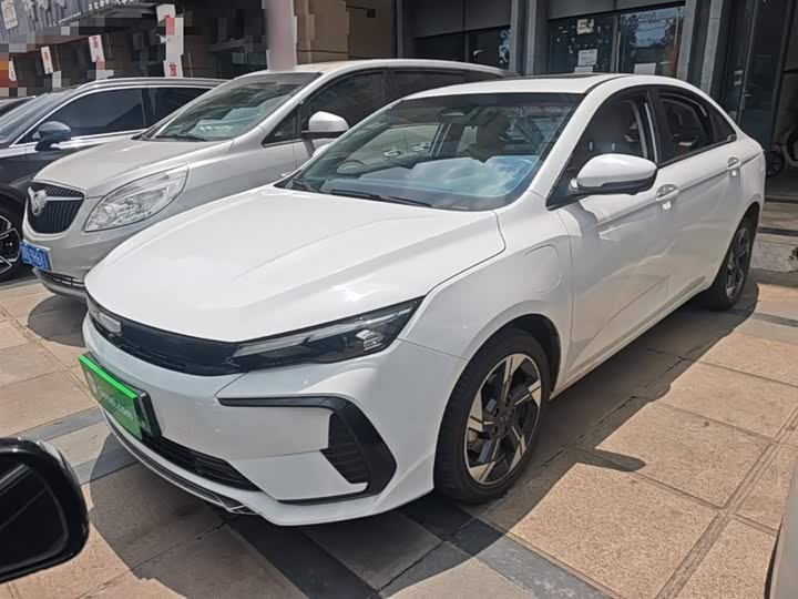 Geely Emgrand L Hi·P Hybrid, 2024 — купить в Белгороде под ключ