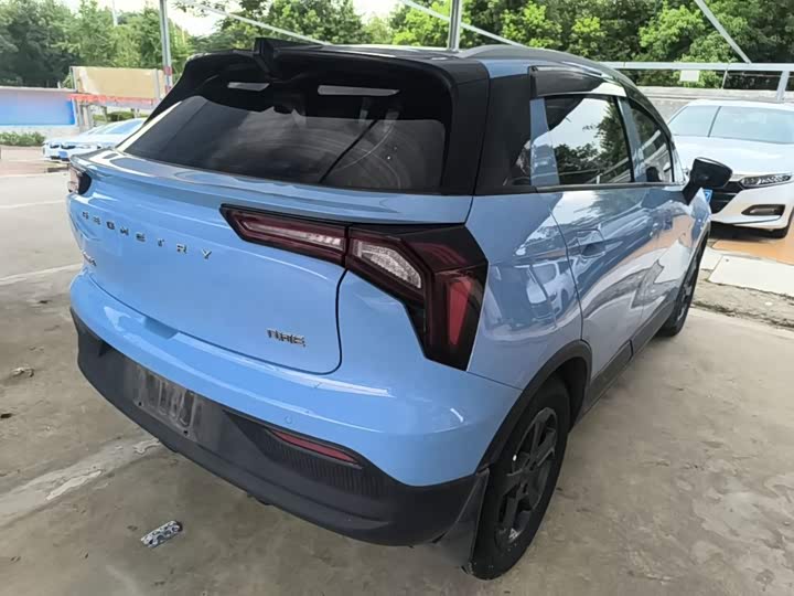 Geely Geometry E Firefly, 2023 — фото 7 из 9