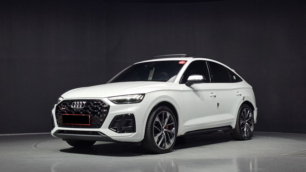 Audi SQ5, 2023 — купить в Саратове под ключ