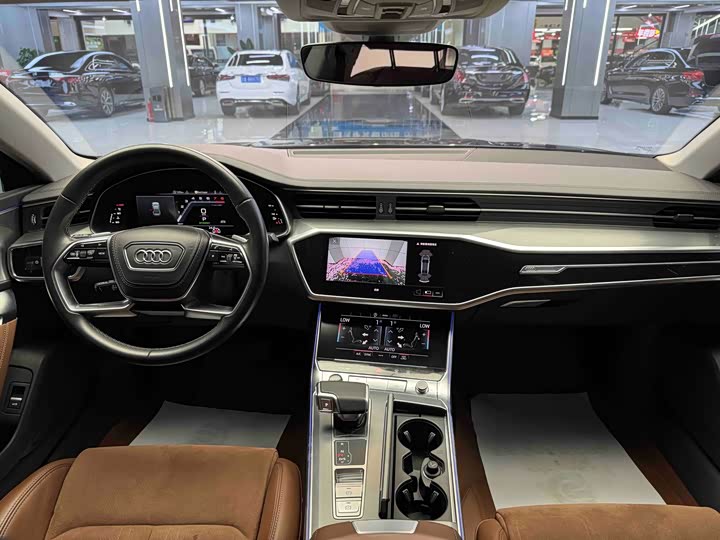 Audi A7L, 2024 — фото 5 из 9
