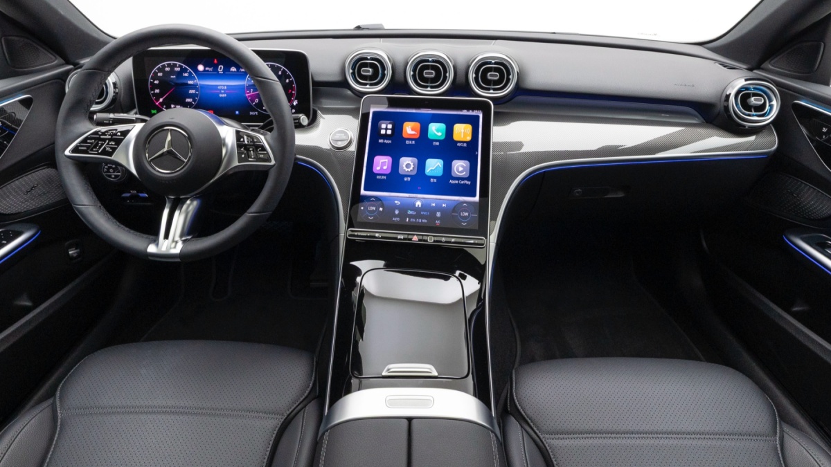 Mercedes-Benz C-Class, 2025 — фото 12 из 12