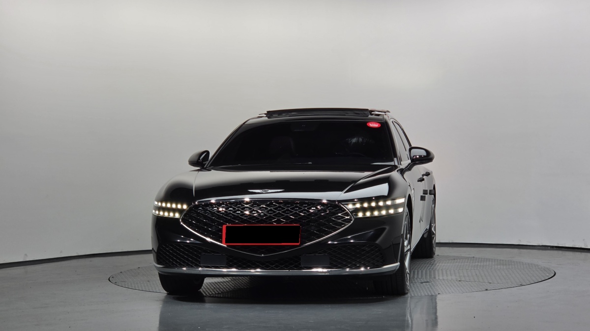 Genesis G90, 2022 — фото 3 из 12