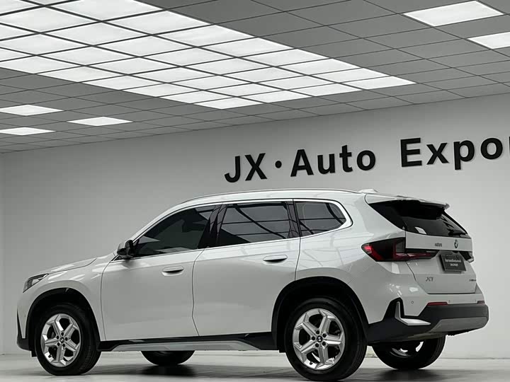 BMW X1, 2024 — фото 6 из 9