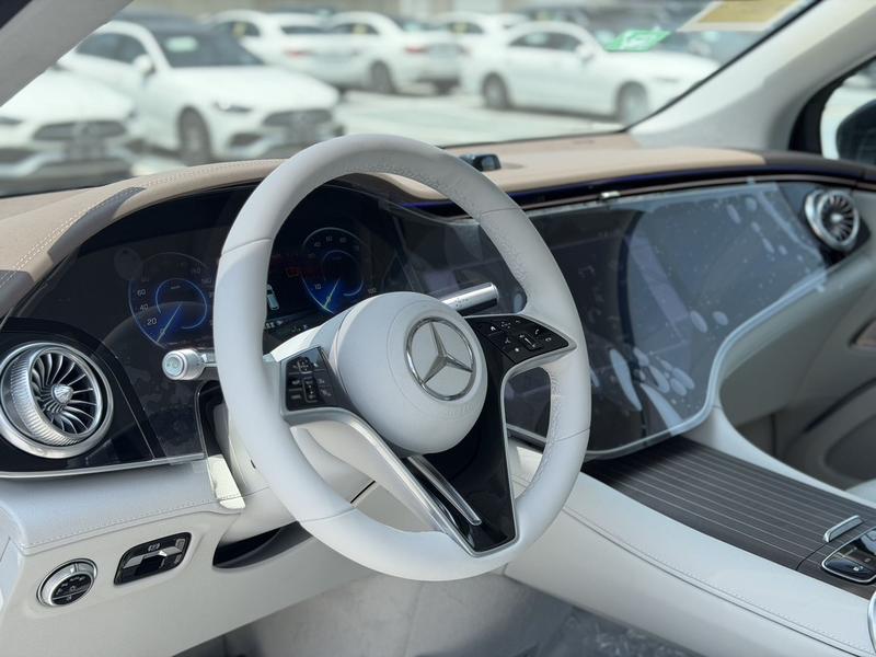 Mercedes-Benz EQS SUV, 2026 — фото 11 из 12