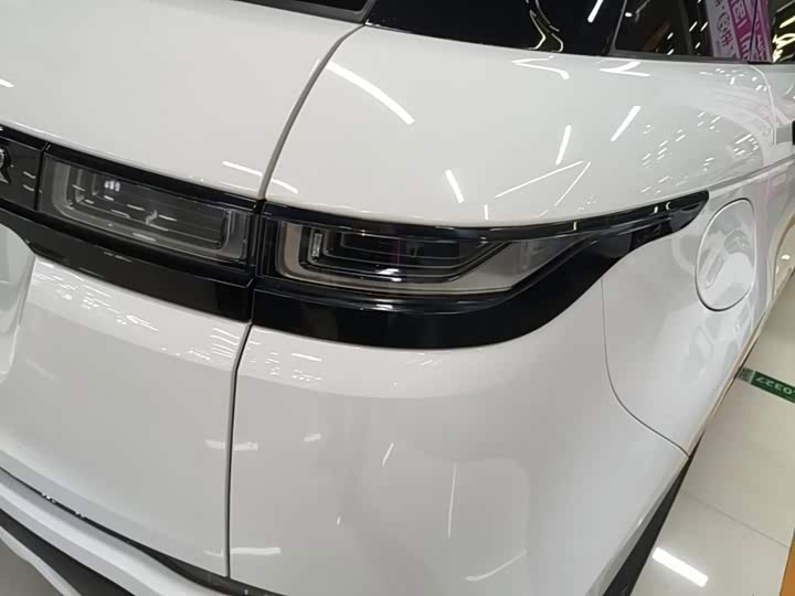 Land Rover Range Rover Evoque L Hybrid, 2023 — фото 8 из 9