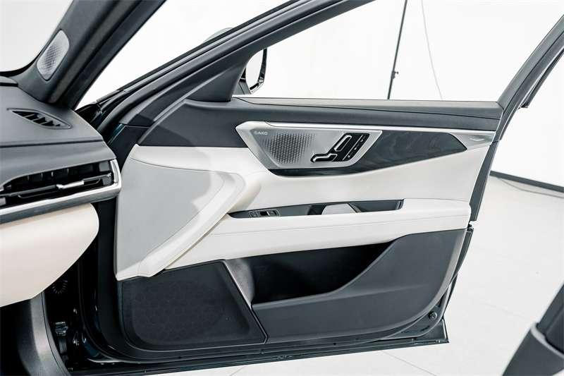 Cadillac CT6, 2023 — фото 9 из 12
