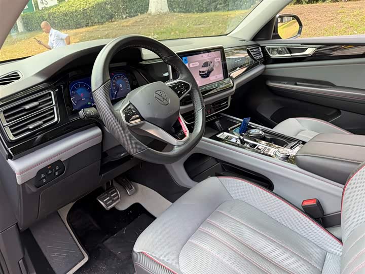 Volkswagen Teramont X, 2024 — фото 7 из 9