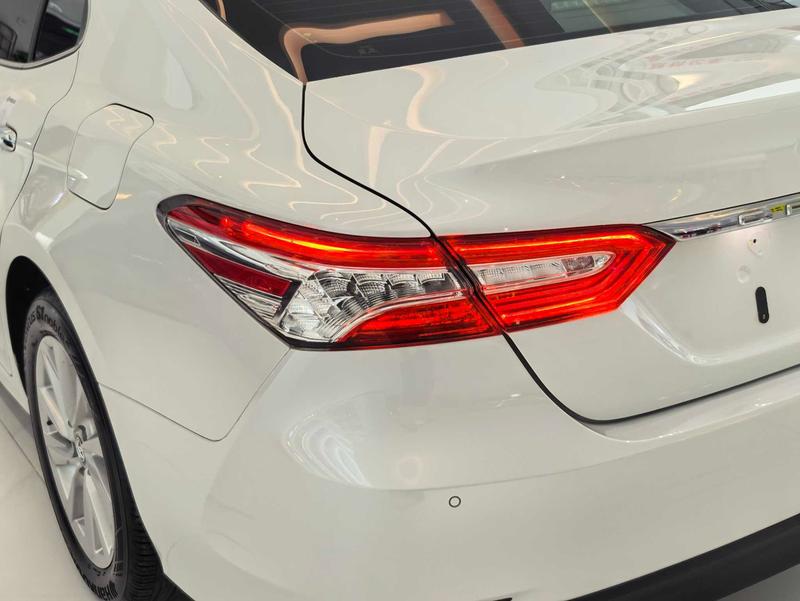 Toyota Camry, 2021 — фото 9 из 12