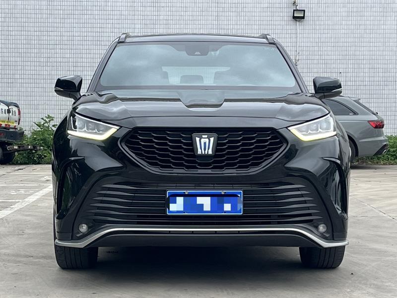 Toyota Crown Kluger, 2022 — фото 2 из 9
