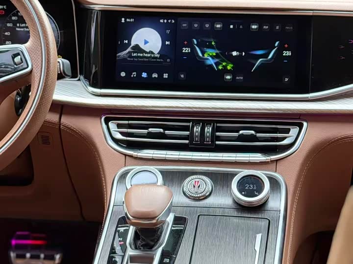 Hongqi H9, 2022 — фото 8 из 9