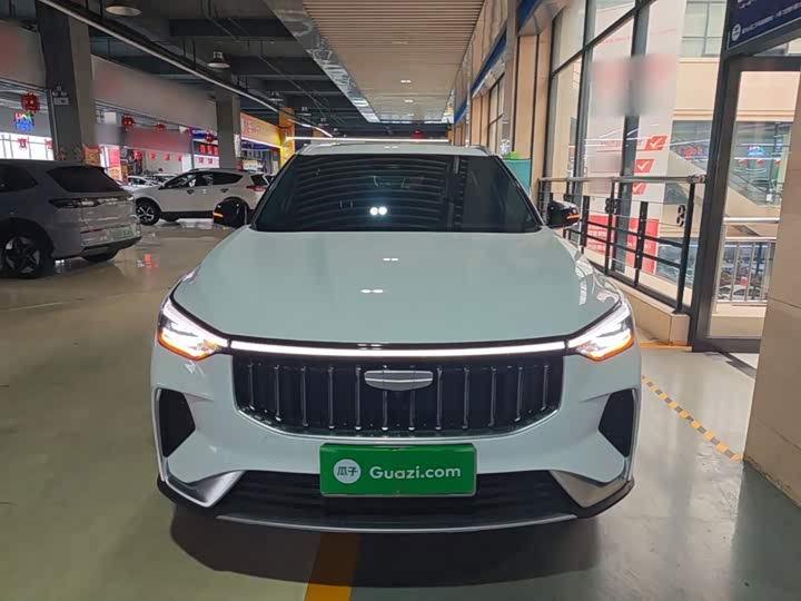 Geely Atlas, 2025 — фото 3 из 9