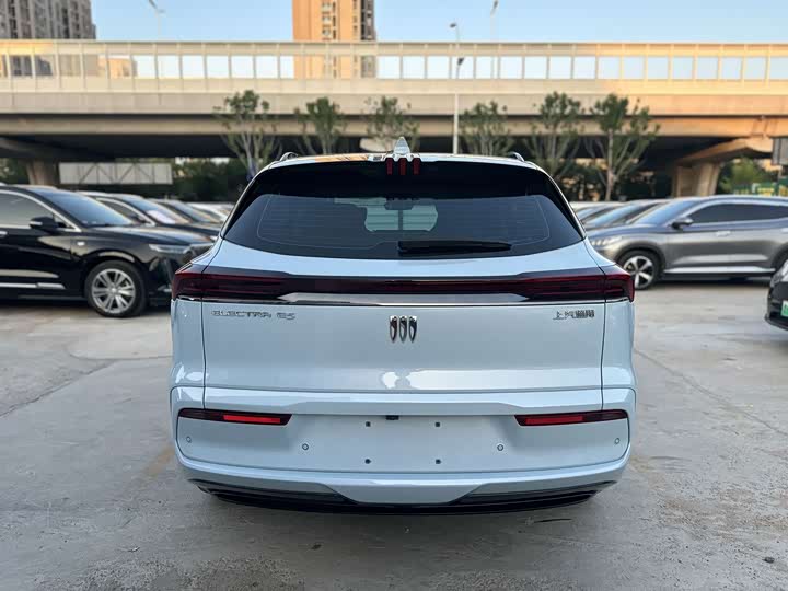 Buick Electra E5, 2024 — фото 8 из 9