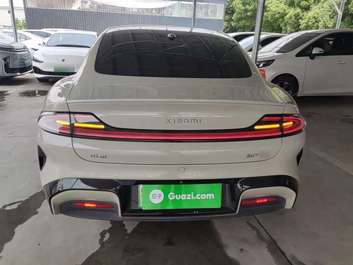 Xiaomi SU7, 2024 — фото 6 из 9