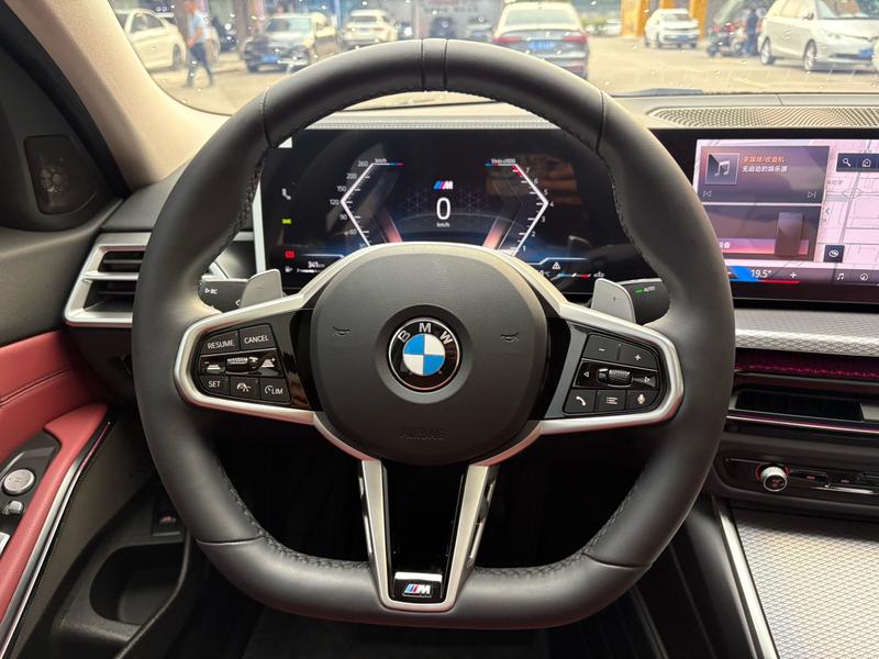 BMW 3 Series, 2025 — фото 8 из 12