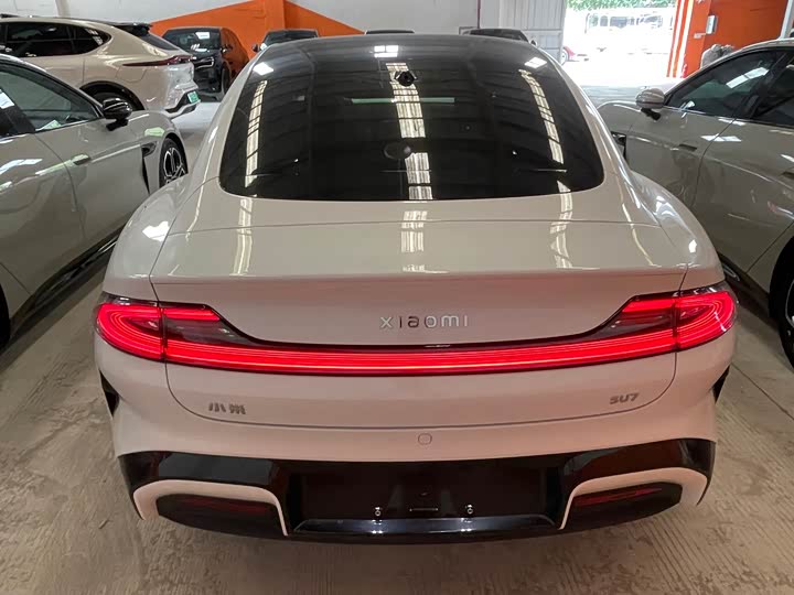 Xiaomi SU7, 2026 — фото 8 из 9