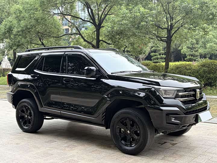 Tank 400 Hybrid, 2025 — фото 3 из 9