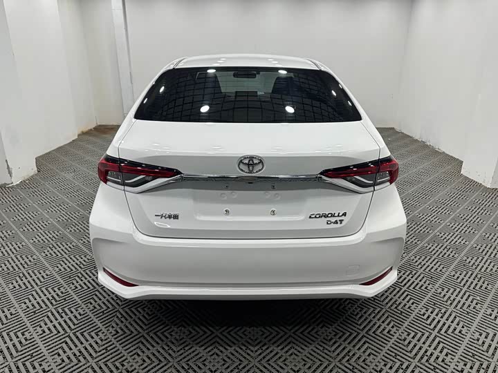 Toyota Corolla, 2021 — фото 8 из 9