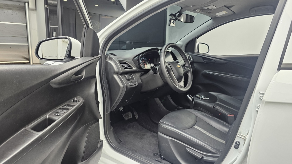 Chevrolet Spark, 2022 — фото 10 из 12