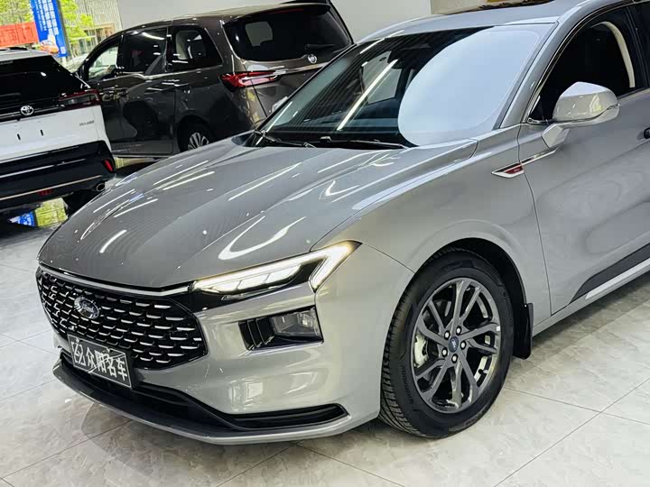 Ford Mondeo, 2025 — фото 4 из 9