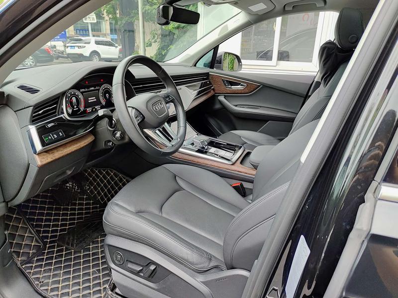 Audi Q7, 2023 — фото 7 из 10