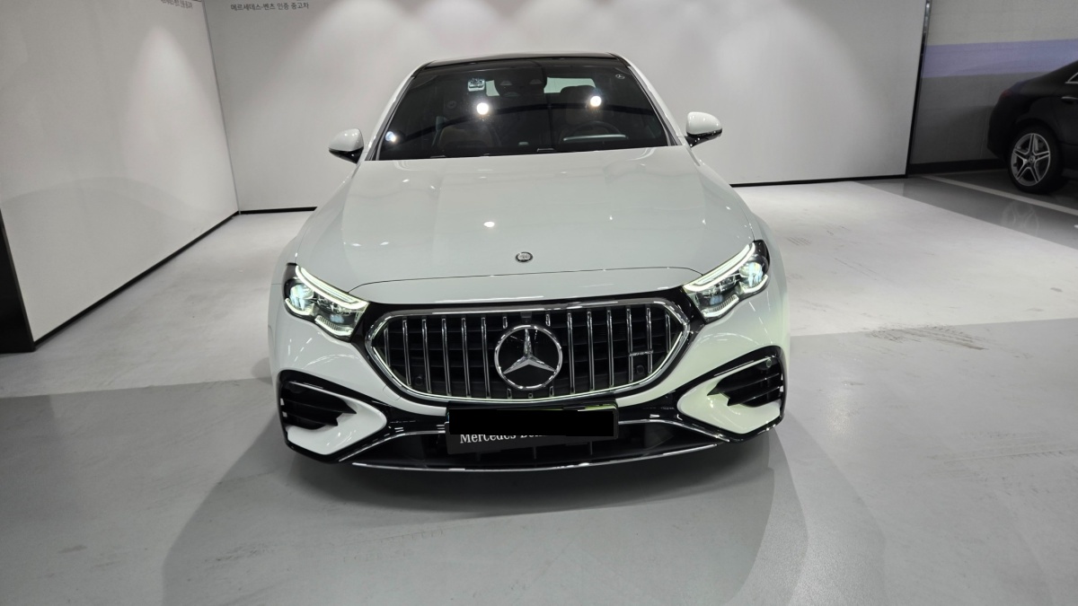 Mercedes-Benz E-Class, 2026 — фото 6 из 12