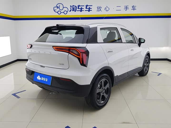 Geely Geometry E Firefly, 2023 — фото 3 из 9